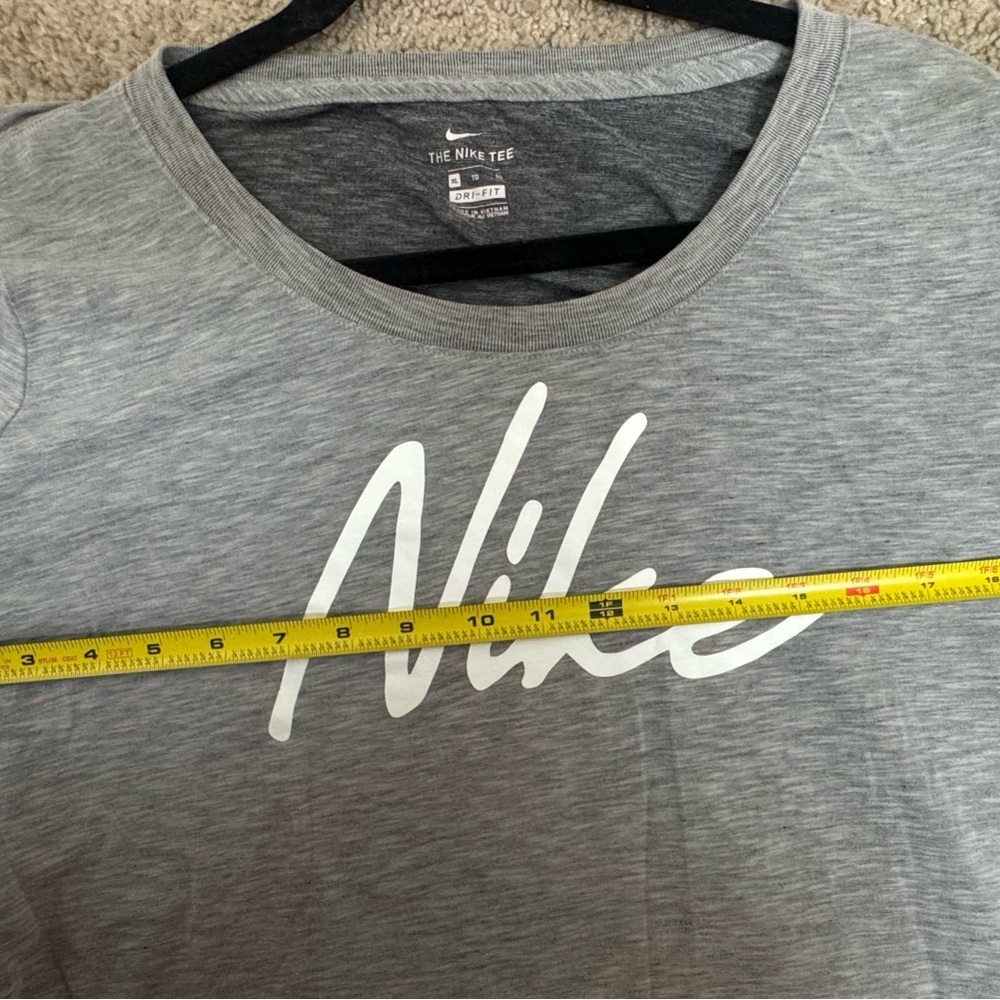 Nike The Nike Tee Dri-FIT Script Logo T-Shirt / Heather Gray / Women’s XL - Picture 6 of 6